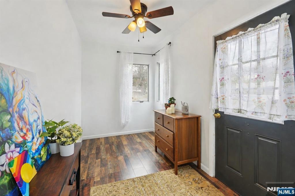 1492 Alps Road Wayne, NJ 07470 - Photo 4 of 20