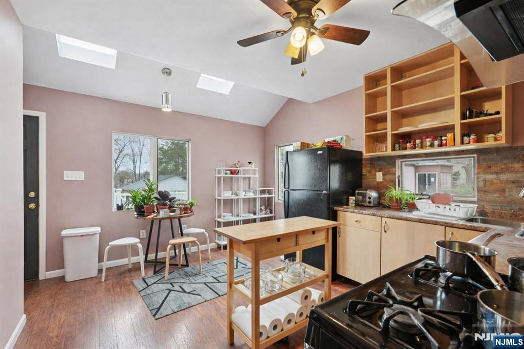 1492 Alps Road Wayne, NJ 07470 - Photo 7 of 20