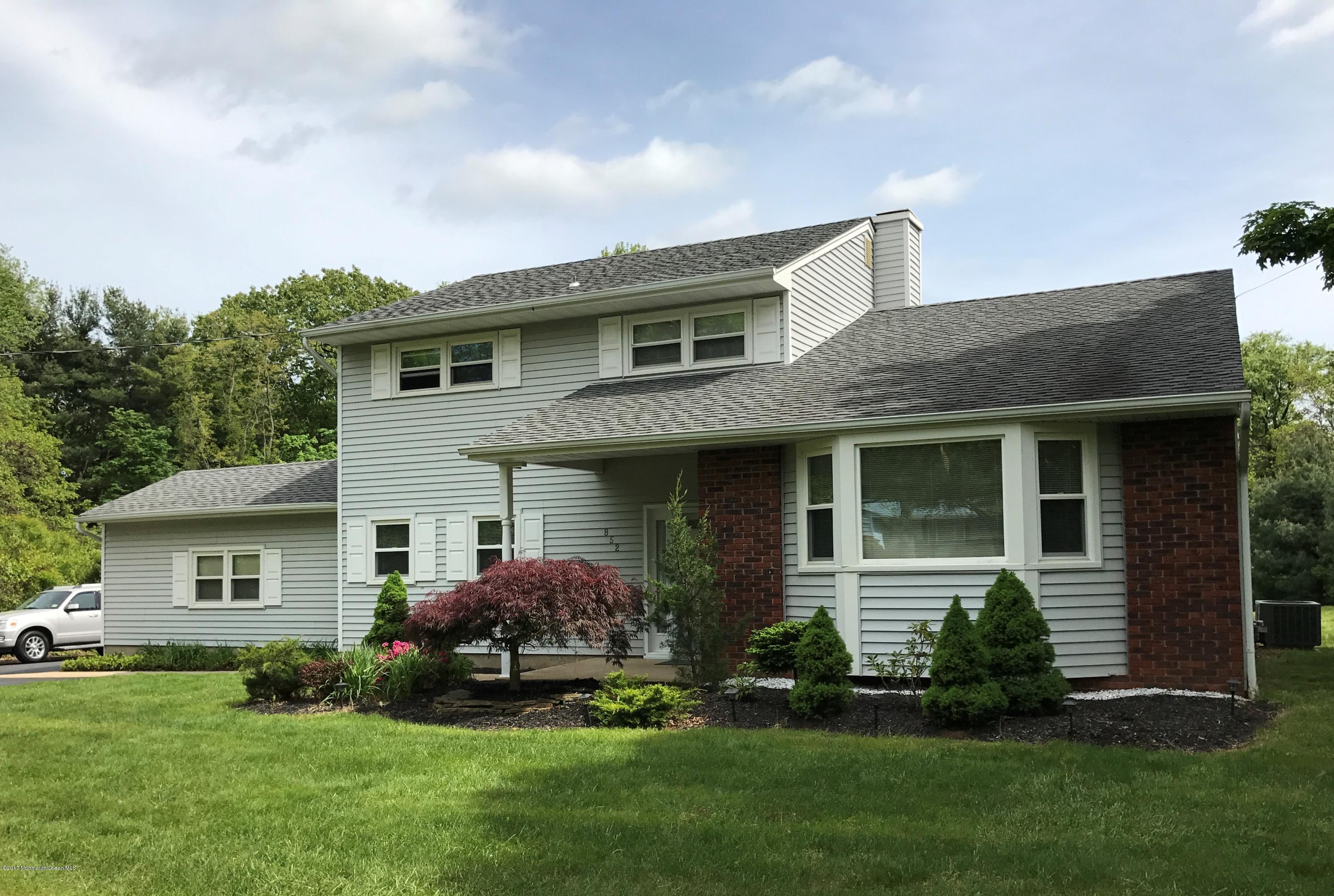 852 Colts Neck Road Freehold, NJ 07728 - Photo 2 of 19 IMG_2178