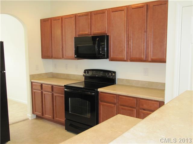 708 Jones Branch Road, Unit 1 Fort Mill, SC 29715 - Photo 3 of 6 Gallery Image 3