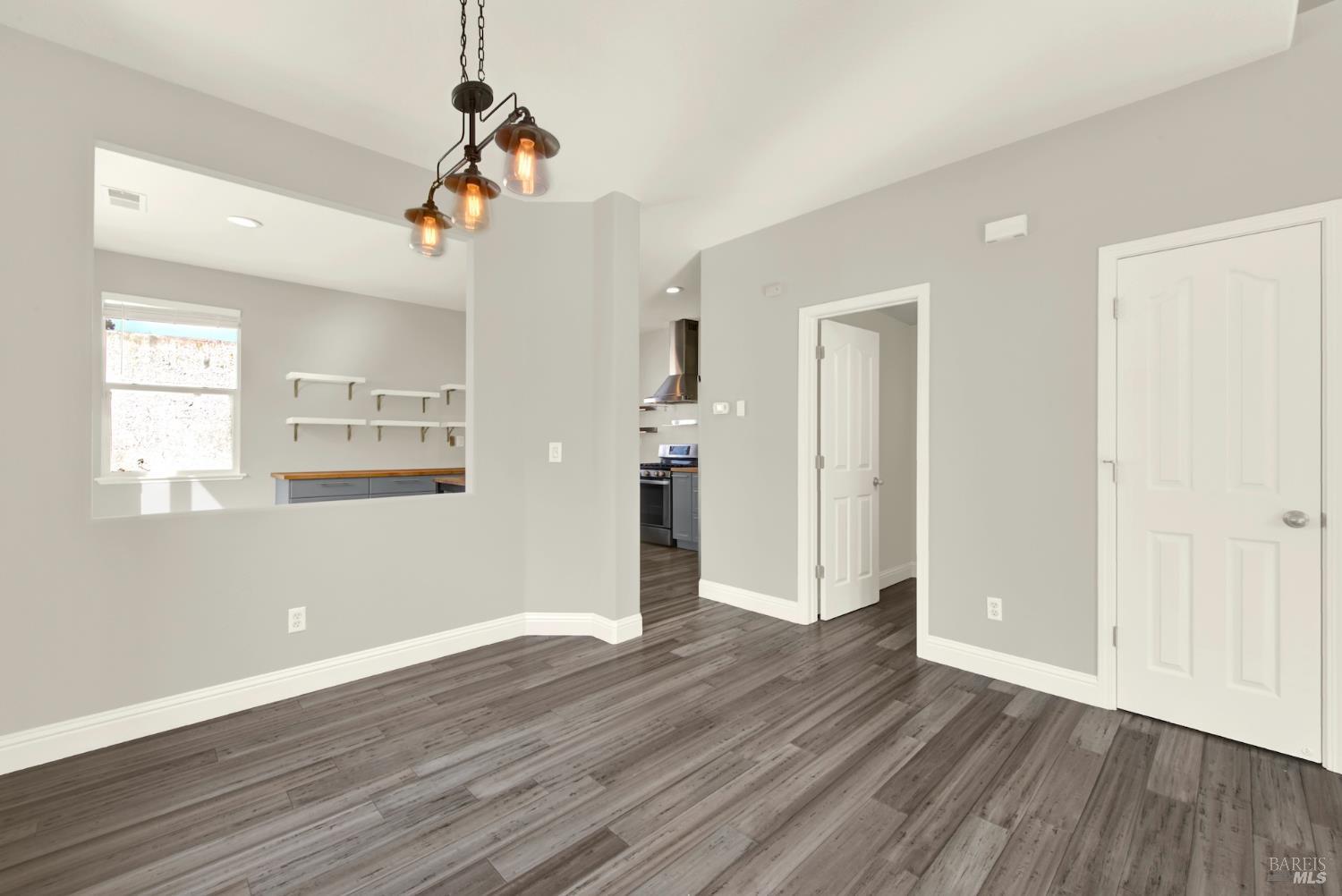 702 Racoon Court Fairfield, CA 94533 - Photo 9 of 37