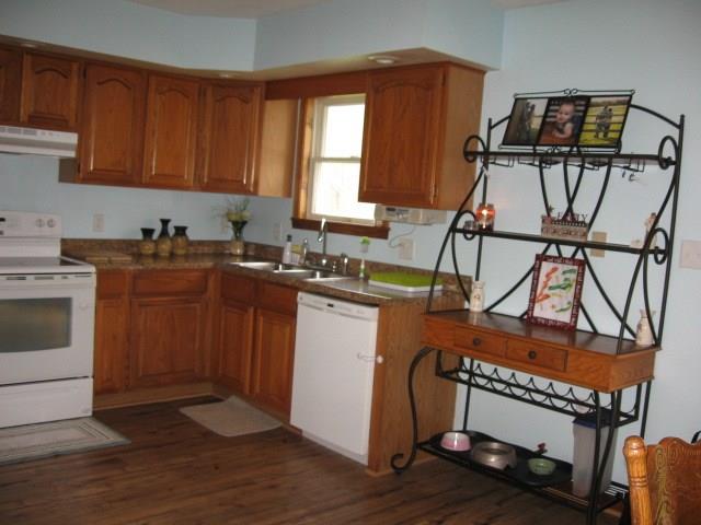 1012 Whitestown Road Butler, PA 16001 - Photo 3 of 16