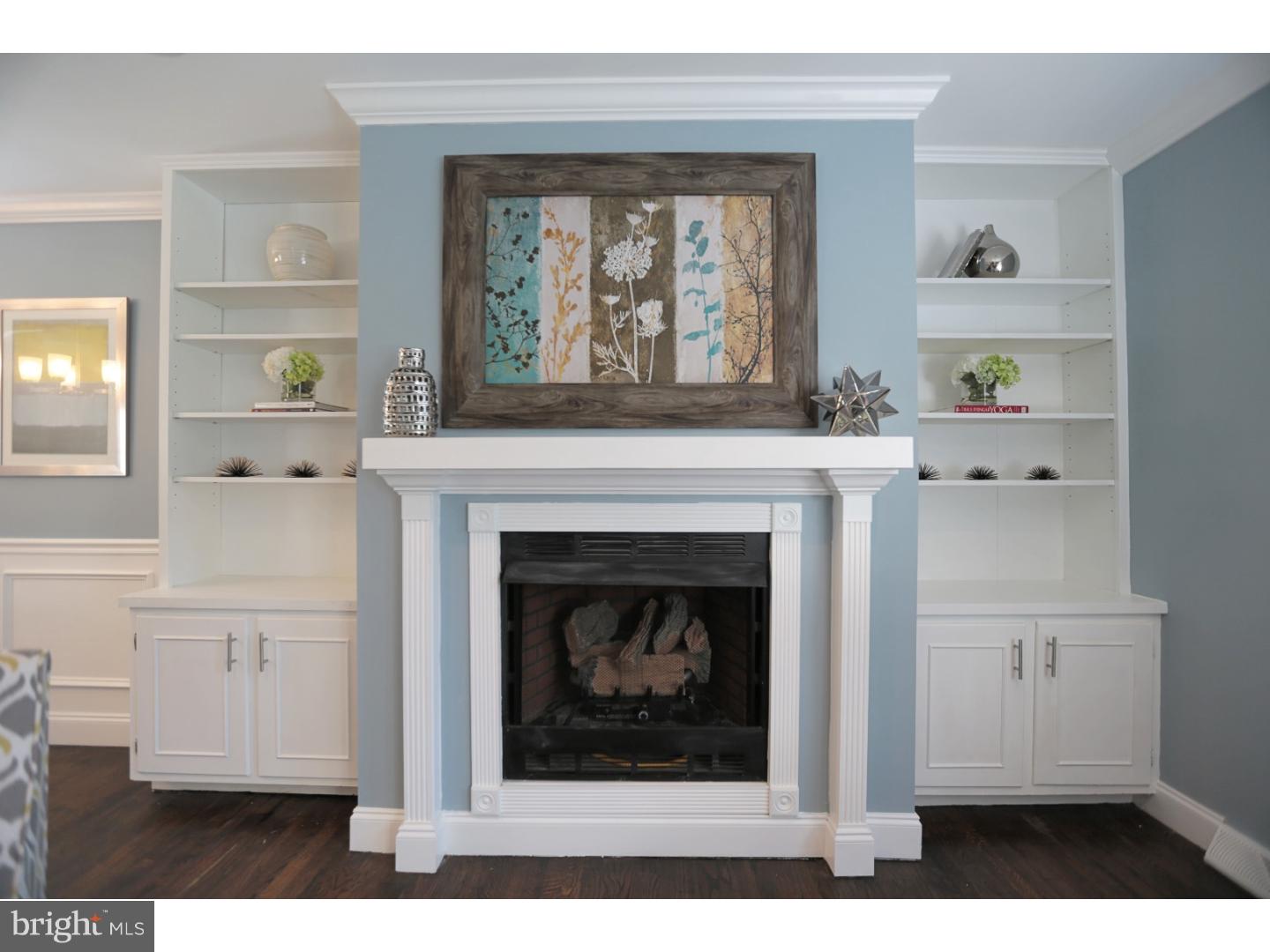34 Crown Road Ewing, NJ 08638 - Photo 8 of 25 Fireplace