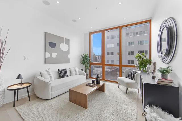 $2,850,000 | 224 North 6th Street, Unit 3A | Williamsburg