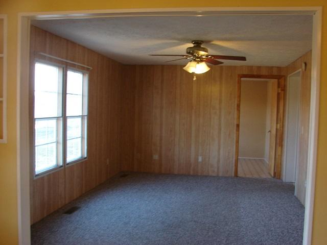 2104 Copenhaver Road Rock Island, TN 38581 - Photo 13 of 20 Family Room