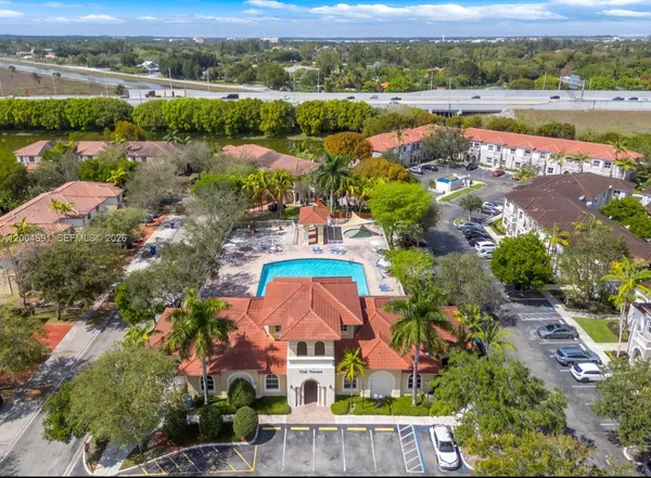 $3,400 | Vizcaya, Miramar, FL 33027