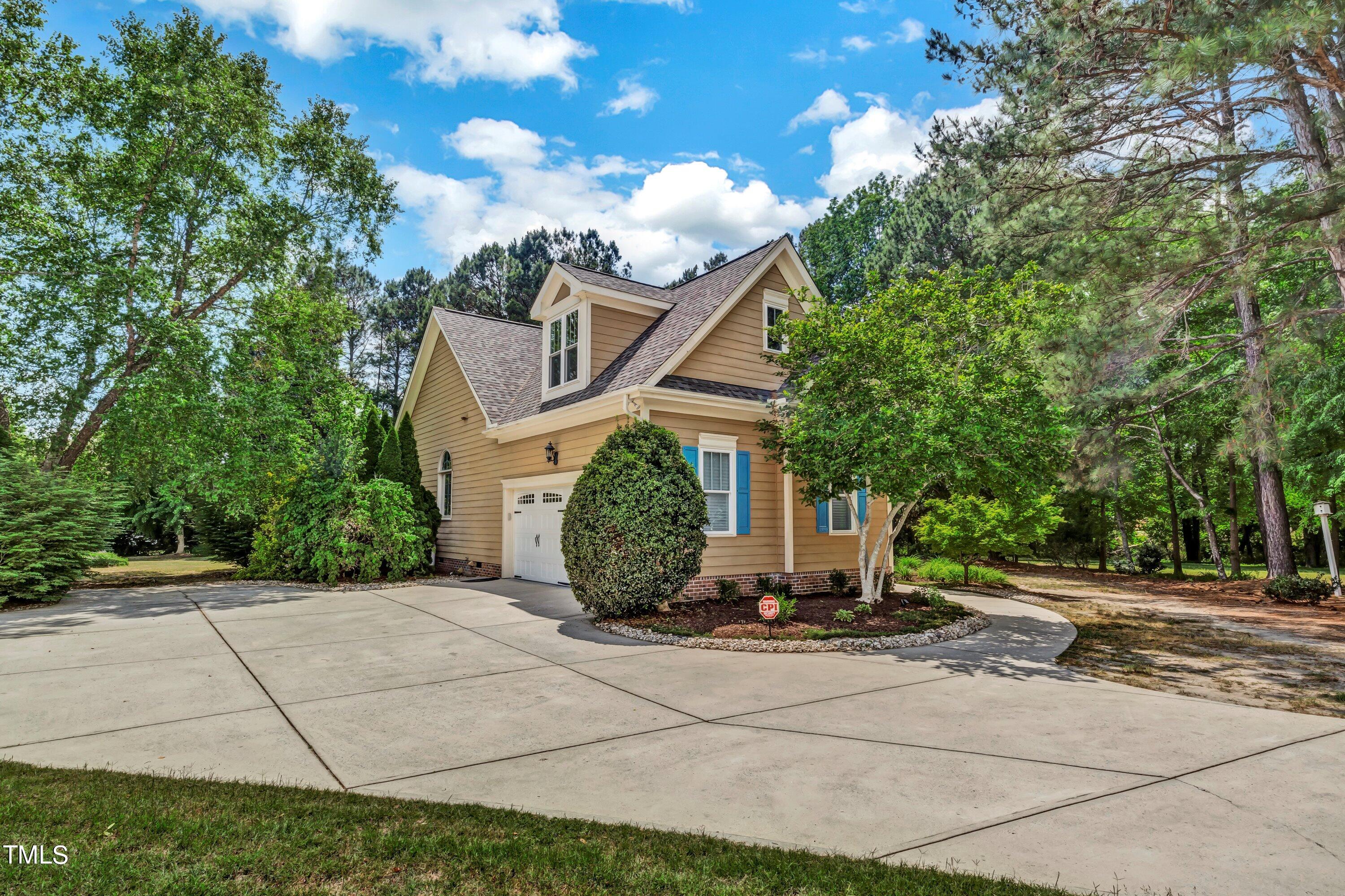 4404 Catkins Court Raleigh, NC 27616 - Photo 3 of 53 07-IMG_1045