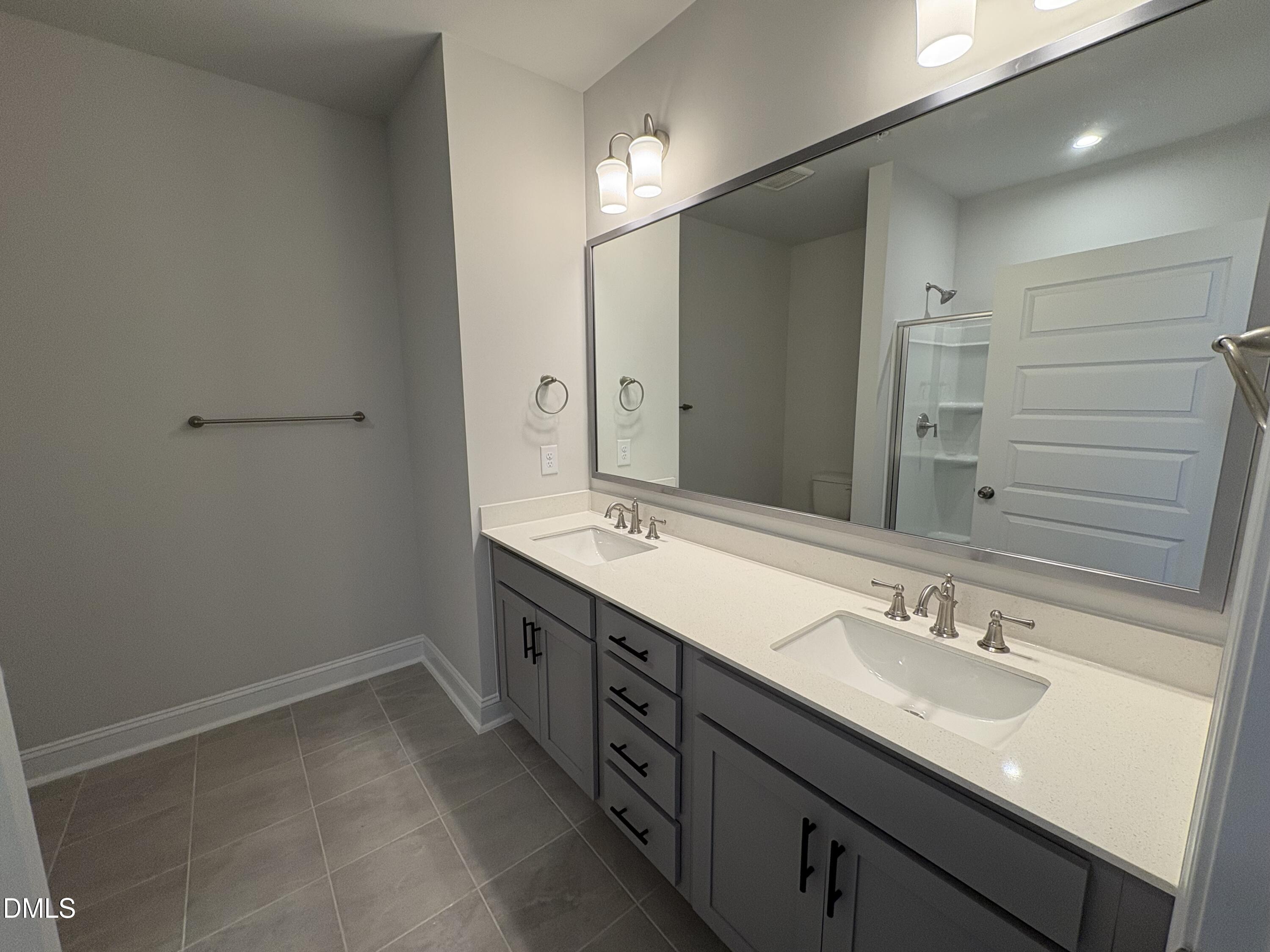 607 Weather Ridge Lane, Unit 24 Cary, NC 27513 - Photo 14 of 26 IMG_1165