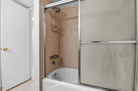 $234,900 | 25 Colonial Club Drive, Unit 205, Boynton Beach, FL 33435