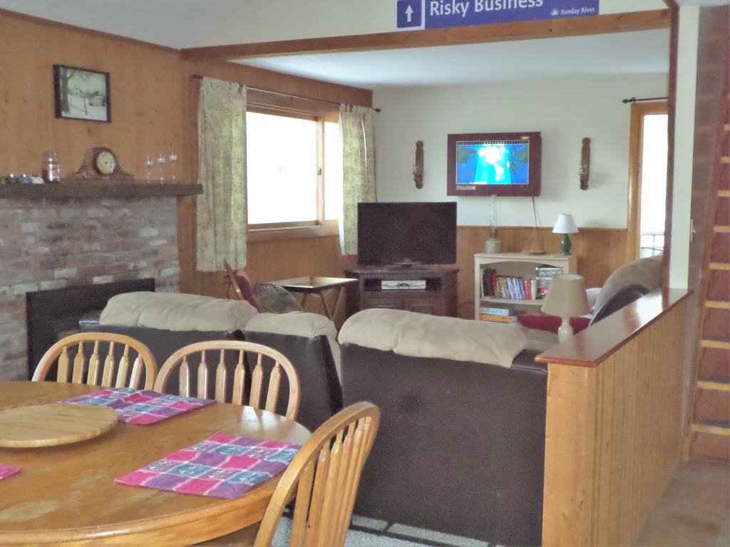 96 Donovan Farm Road Campton, NH 03223 - Photo 4 of 33
