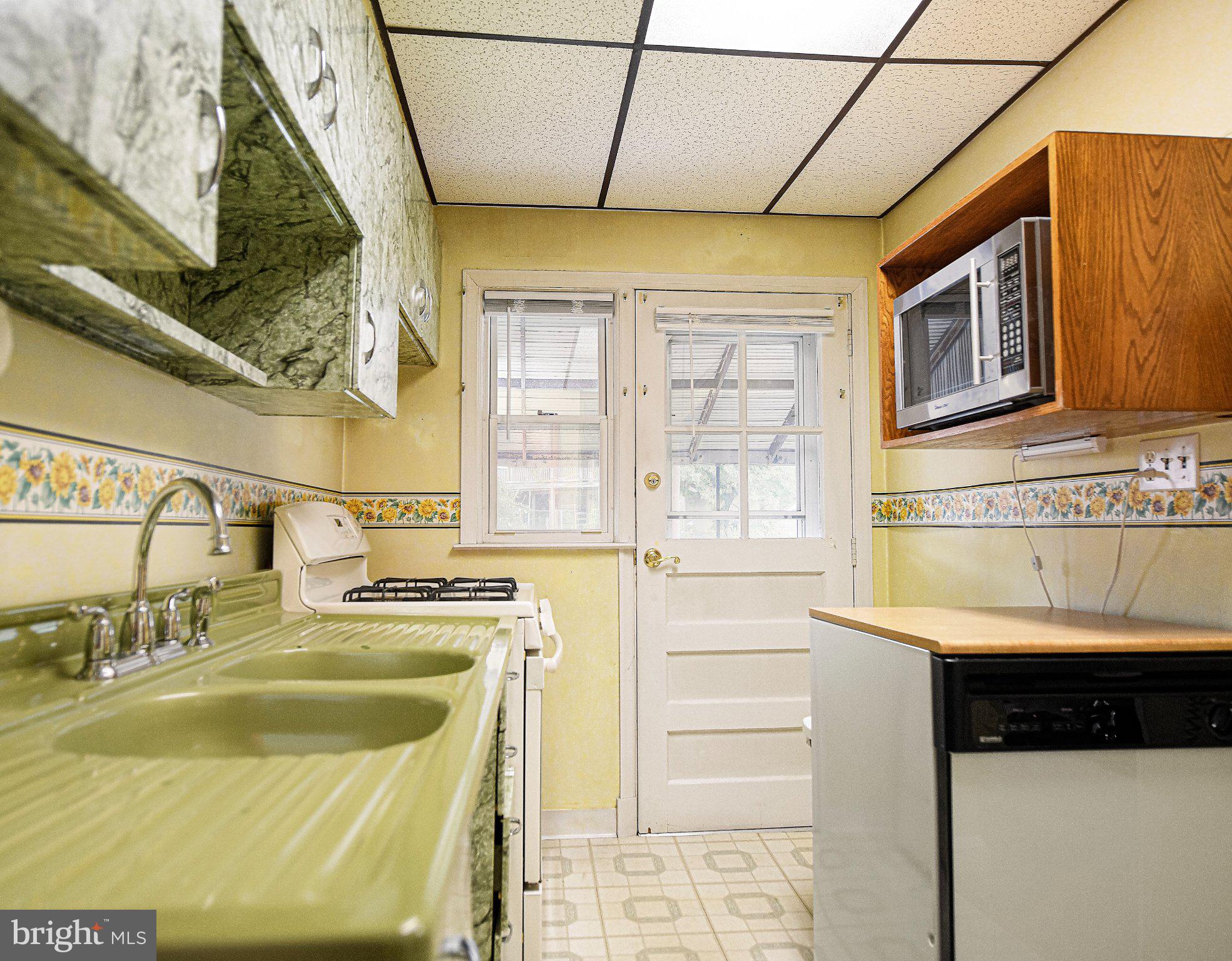 461 Torner Road Baltimore, MD 21221 - Photo 12 of 30 Gallery Image 12