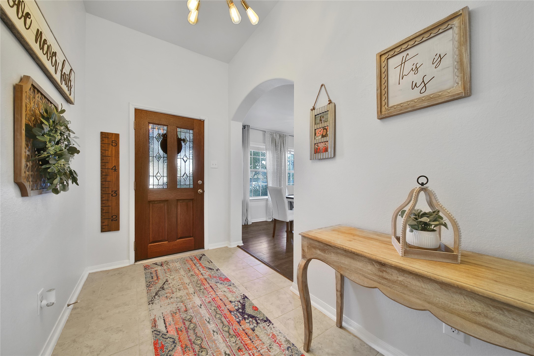 1279 Pinto Pass Alvin, TX 77511 - Photo 4 of 28