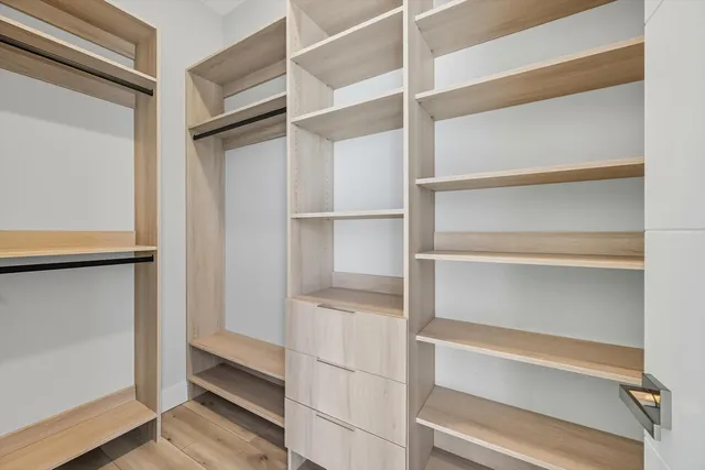 $2,650,000 | 827 Lake Avenue North, Delray Beach, FL 33483