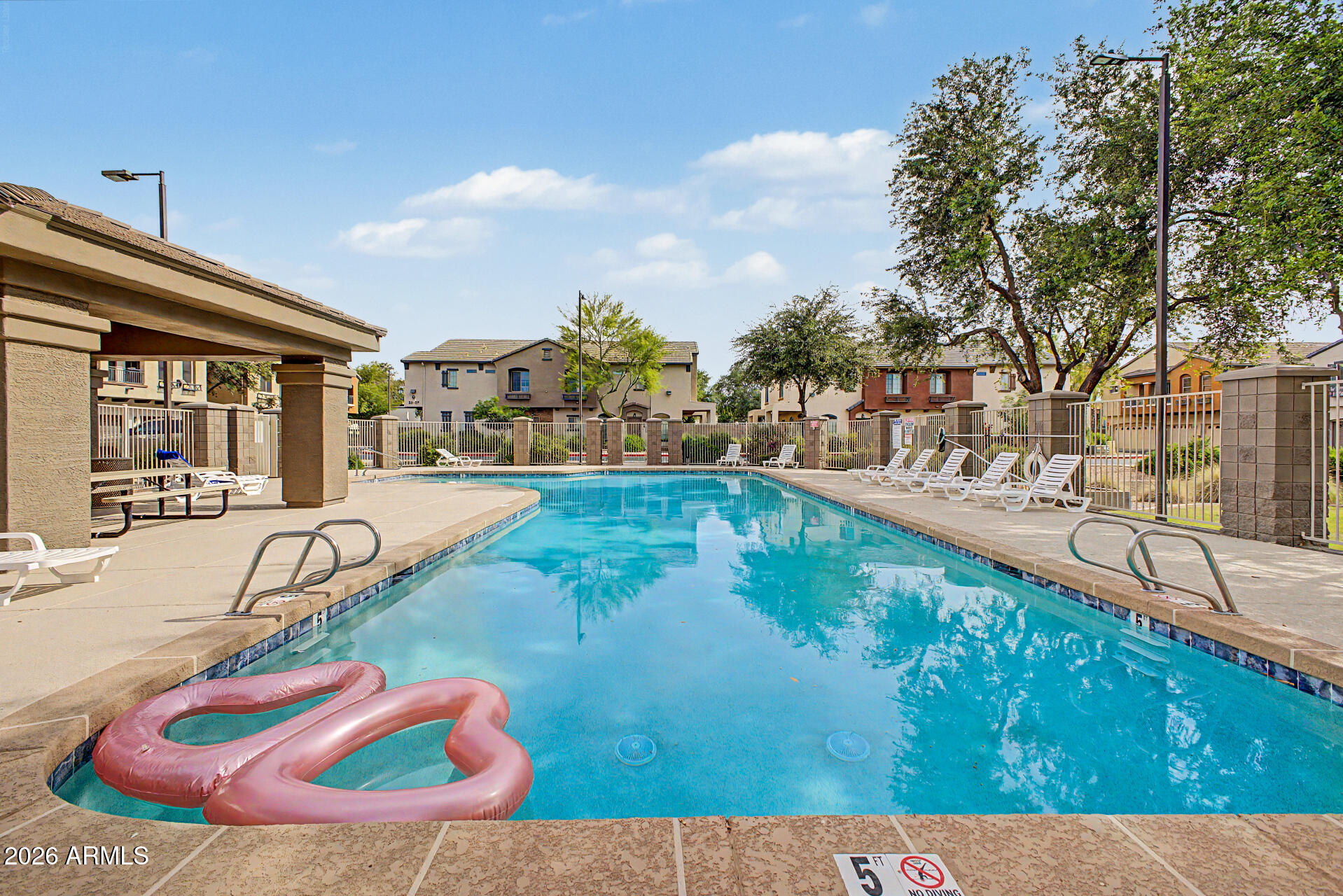 2727 North Price Road, Unit 42 Chandler, AZ 85224 - Photo 5 of 32 31 - Price 4242