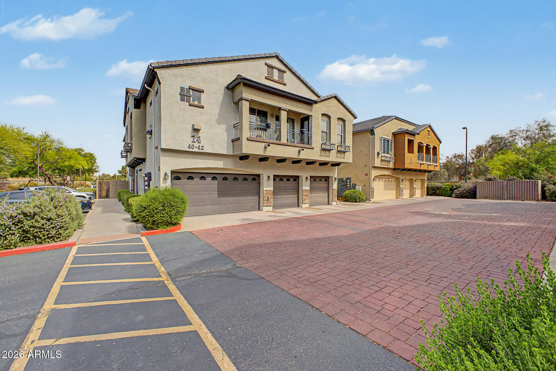 2727 North Price Road, Unit 42 Chandler, AZ 85224 - Photo 8 of 32 03 - Price 4242