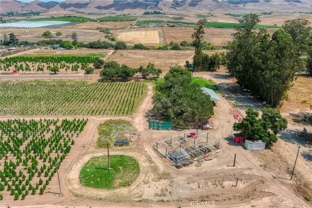 $1,950,000 | 424 Bermuda Place, Nipomo, CA 93444