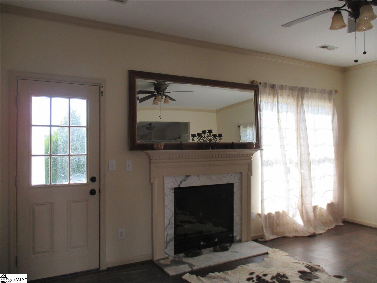 22 Spring Crossing Circle Greer, SC 29650 - Photo 5 of 8