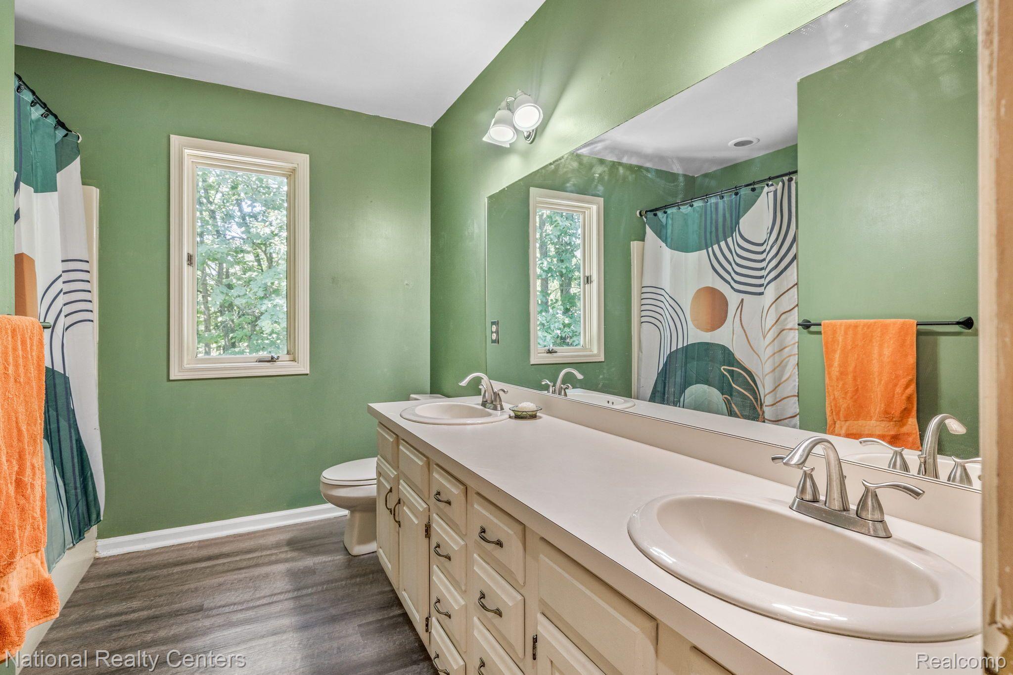 5868 Clarkston Road Clarkston, MI 48348 - Photo 24 of 53
