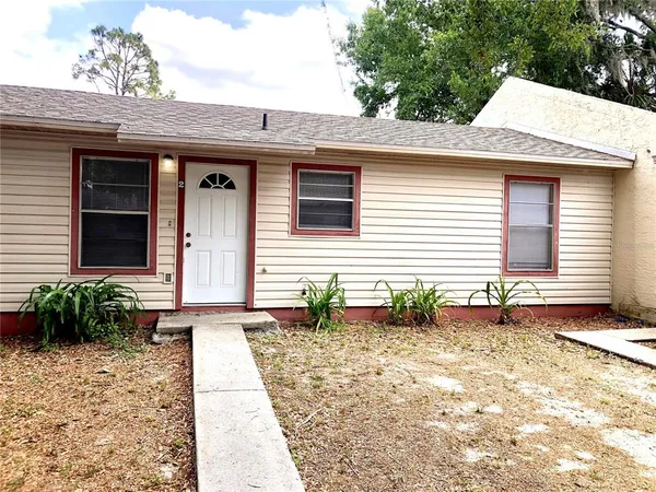 $1,200 | 308 West Crescent Drive, Unit 2, Lakeland, FL 33805