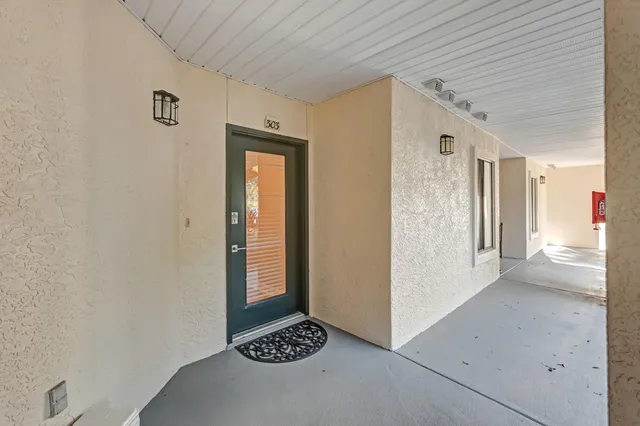 $2,000 | 303 Westlake Court, Niceville, FL 32578