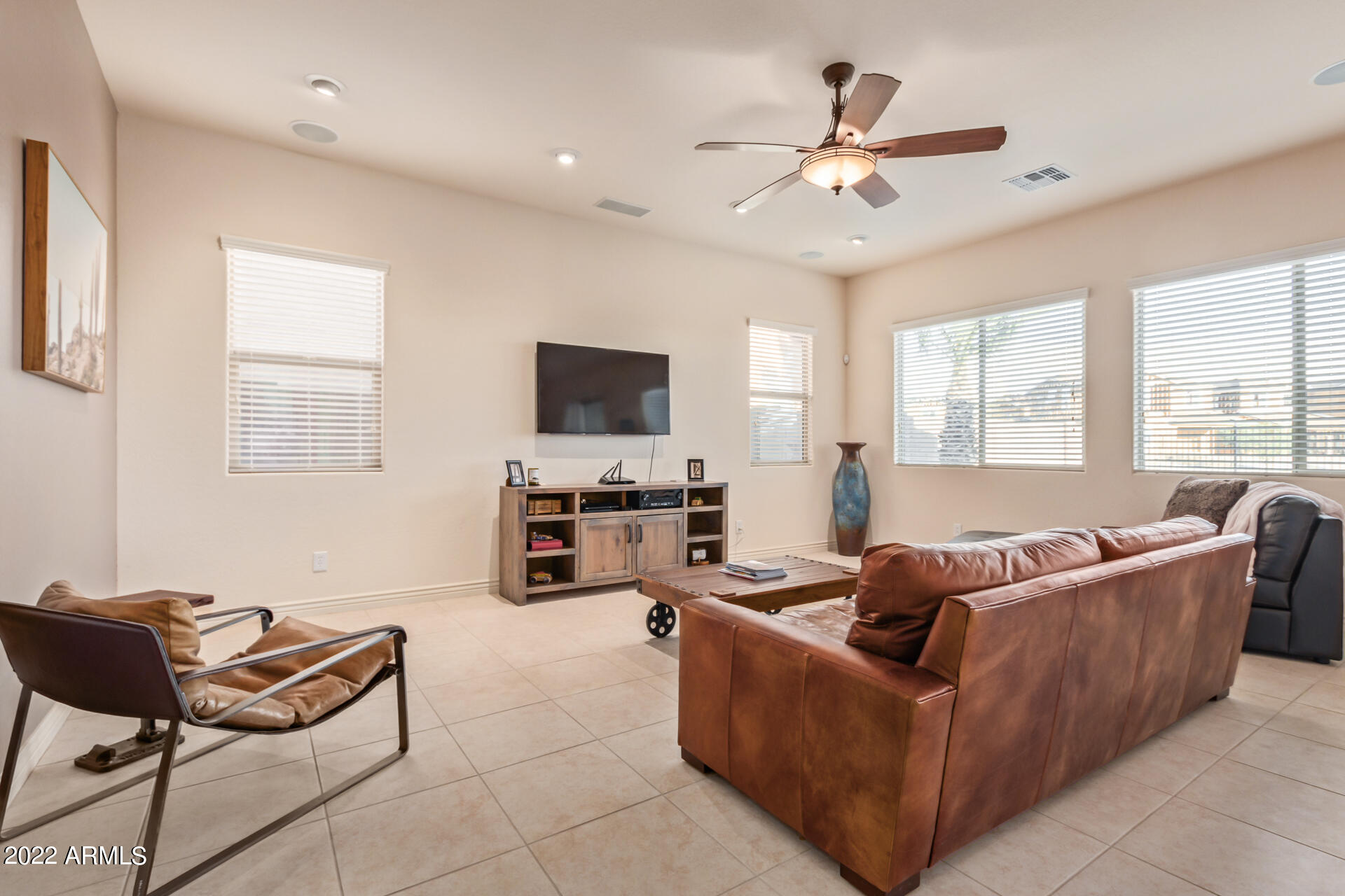 17751 West Verdin Road Goodyear, AZ 85338 - Photo 8 of 45 Living Area