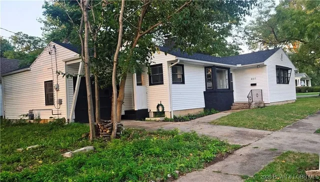 $199,500 | 407 East Newton Street, Eldon, MO 65026