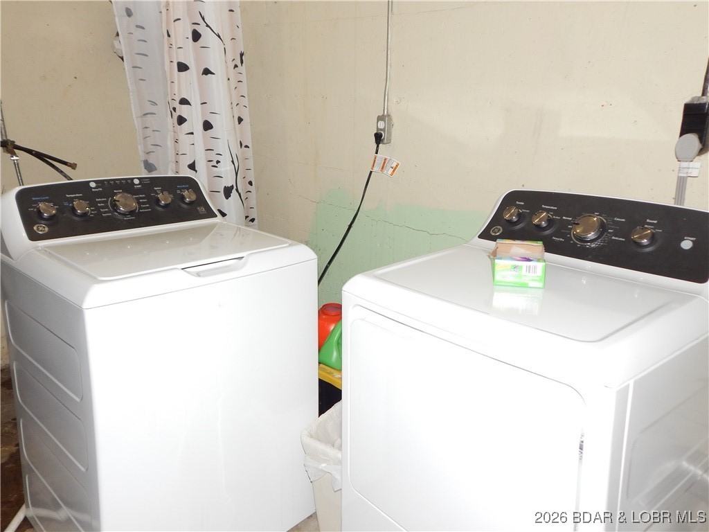 407 East Newton Street Eldon, MO 65026 - Photo 27 of 28 Laundry