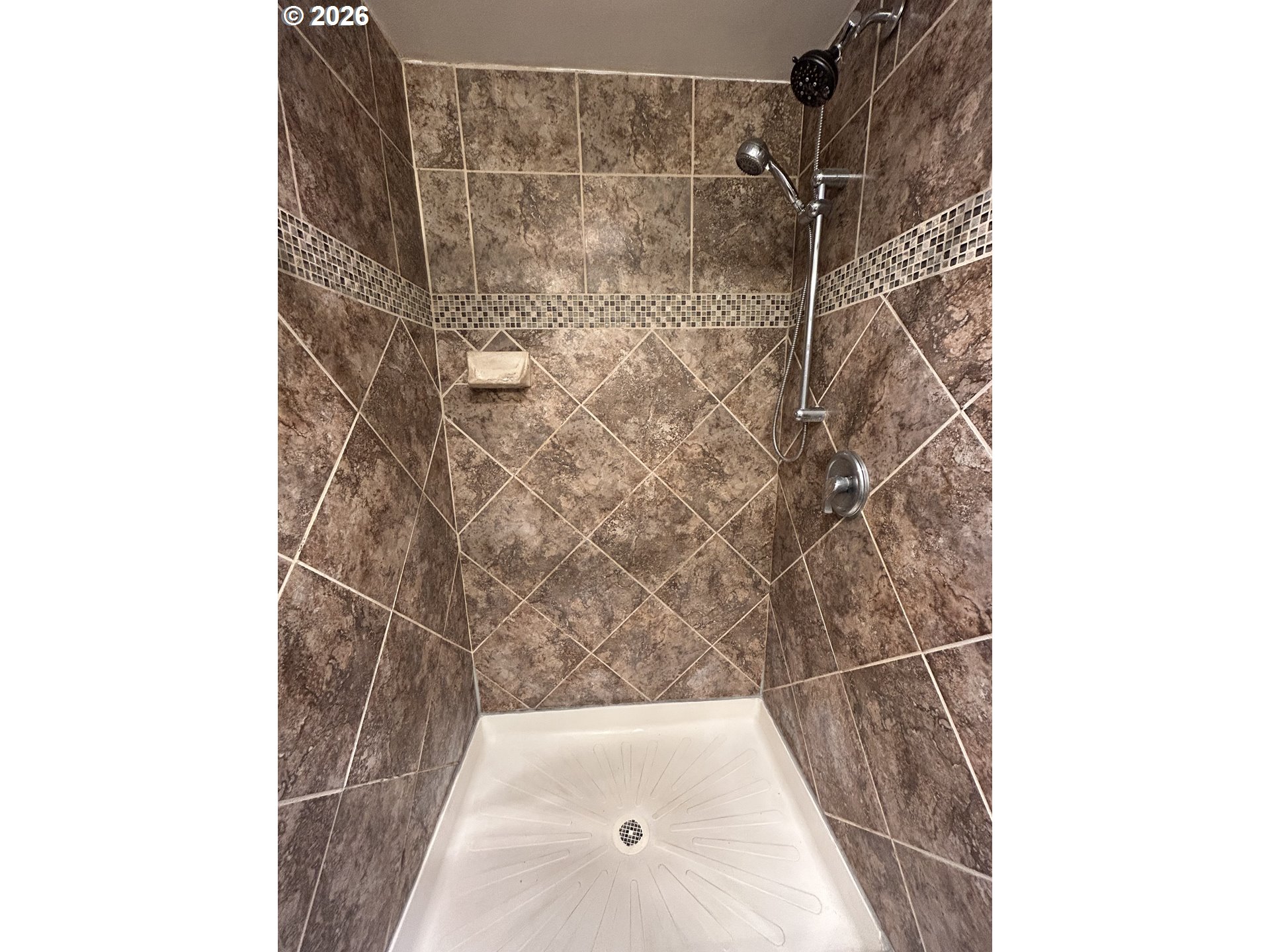 1708 I Street Springfield, OR 97477 - Photo 12 of 23