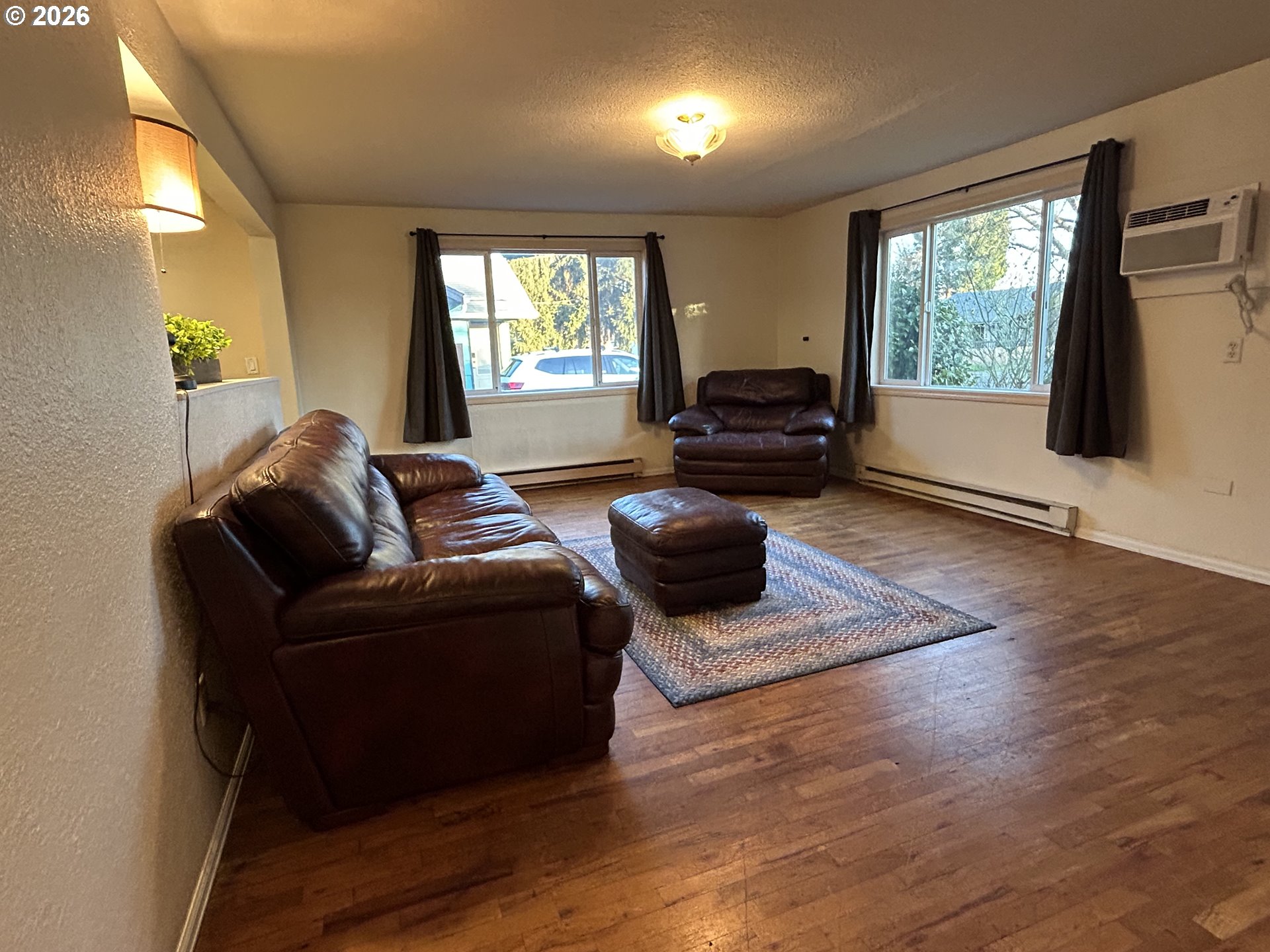 1708 I Street Springfield, OR 97477 - Photo 3 of 23