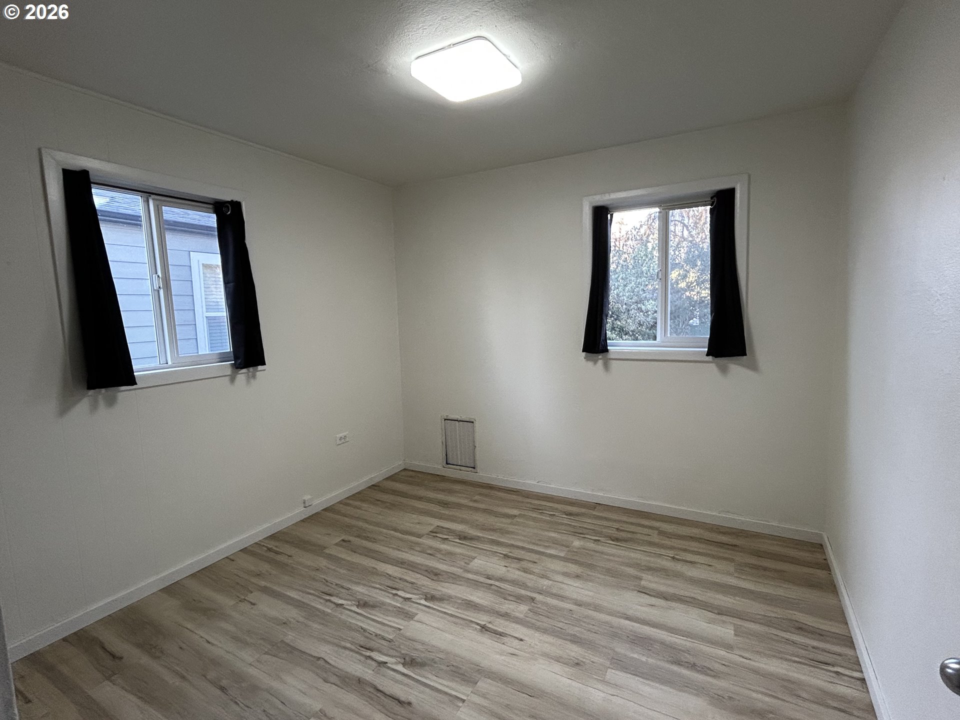 1708 I Street Springfield, OR 97477 - Photo 9 of 23