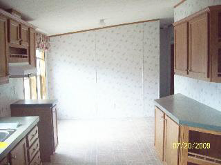 11899 Wells Road Petersburg, MI 49270 - Photo 4 of 10 203699-3.JPG
