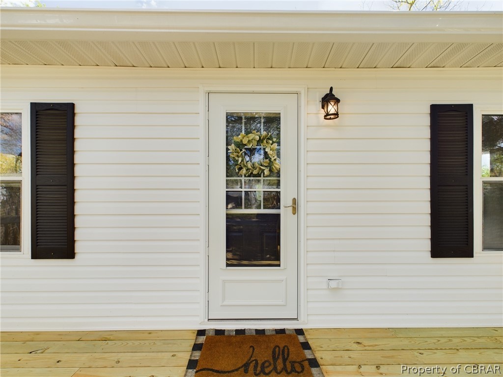 6864 Fields Landing Road Hayes, VA 23072 - Photo 10 of 34