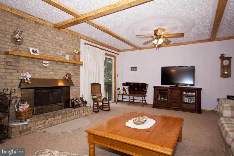 7887 Chestnut Leaf Road Severn, MD 21144 - Photo 15 of 30 Family Room