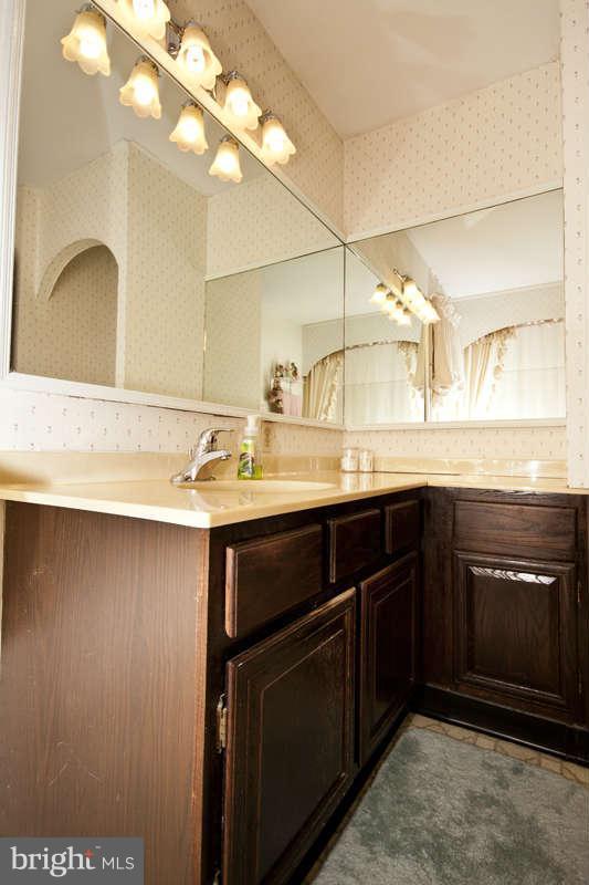 7887 Chestnut Leaf Road Severn, MD 21144 - Photo 18 of 30 Bath