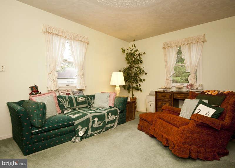 7887 Chestnut Leaf Road Severn, MD 21144 - Photo 21 of 30 Bedroom