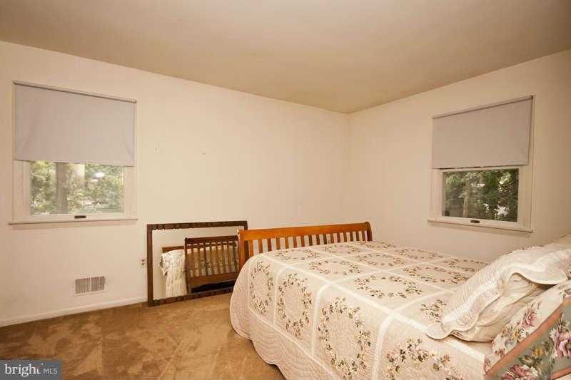 7887 Chestnut Leaf Road Severn, MD 21144 - Photo 23 of 30 Bedroom
