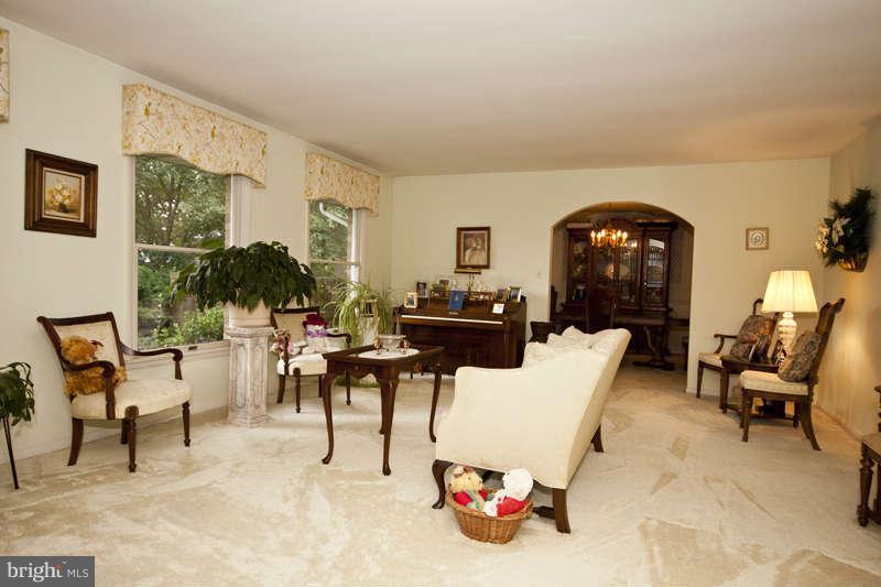 7887 Chestnut Leaf Road Severn, MD 21144 - Photo 5 of 30 Formal Living Room