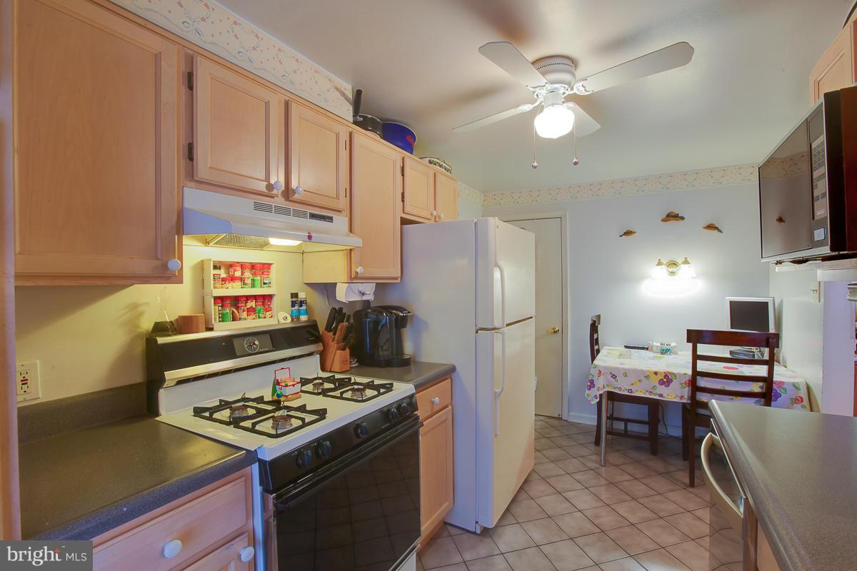 7828 Kentley Road Baltimore, MD 21222 - Photo 14 of 28 Kitchen