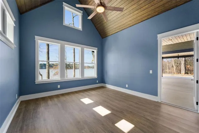a view of livingroom with furniture and wooden floor
