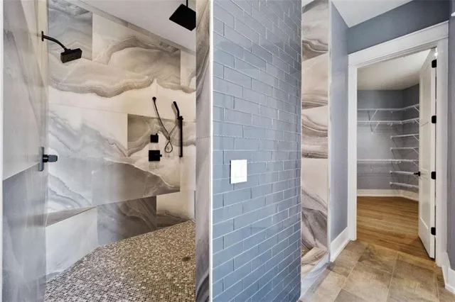 a view of entryway and hall