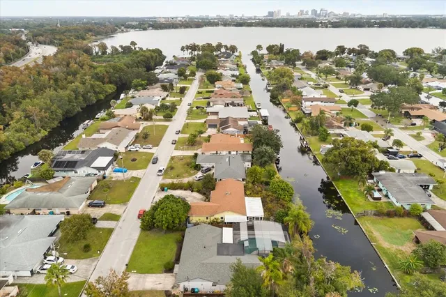 an aerial view of residential building and lake view