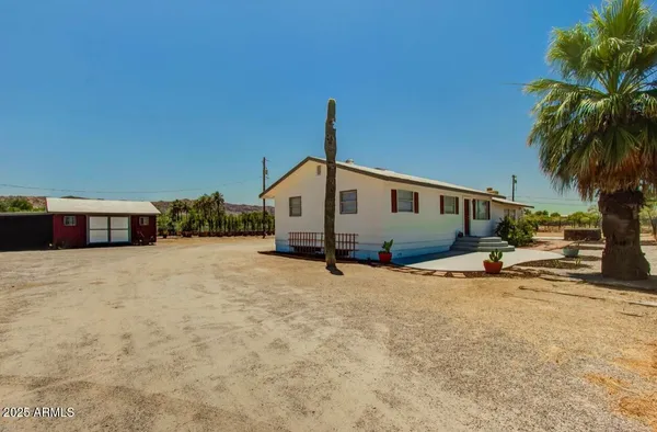 $2,350 | 6445 South 32nd Street, Phoenix, AZ 85042