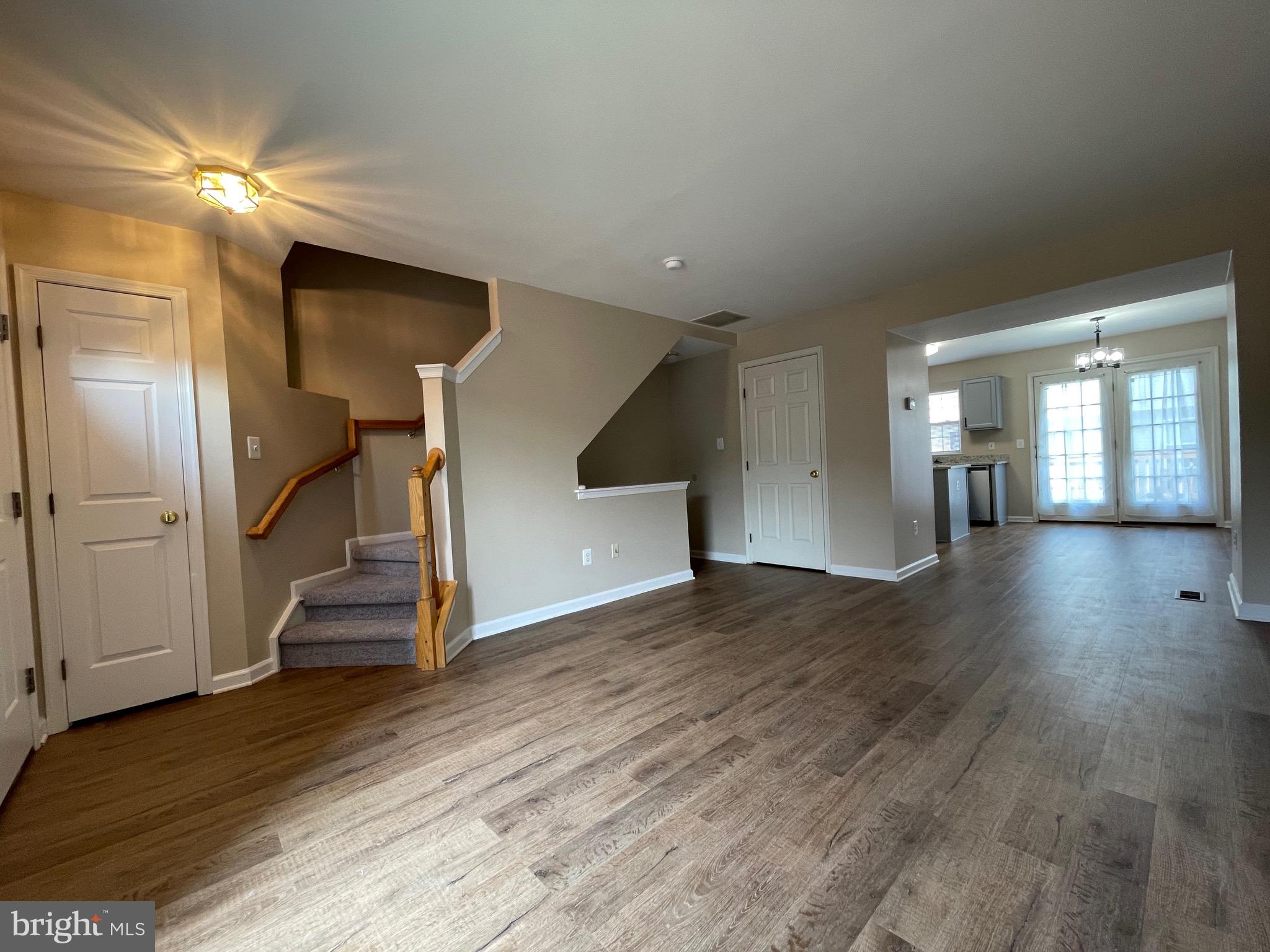 6368 Michael Robert Drive Springfield, VA 22150 - Photo 6 of 21 Pre-Occupancy Pictures