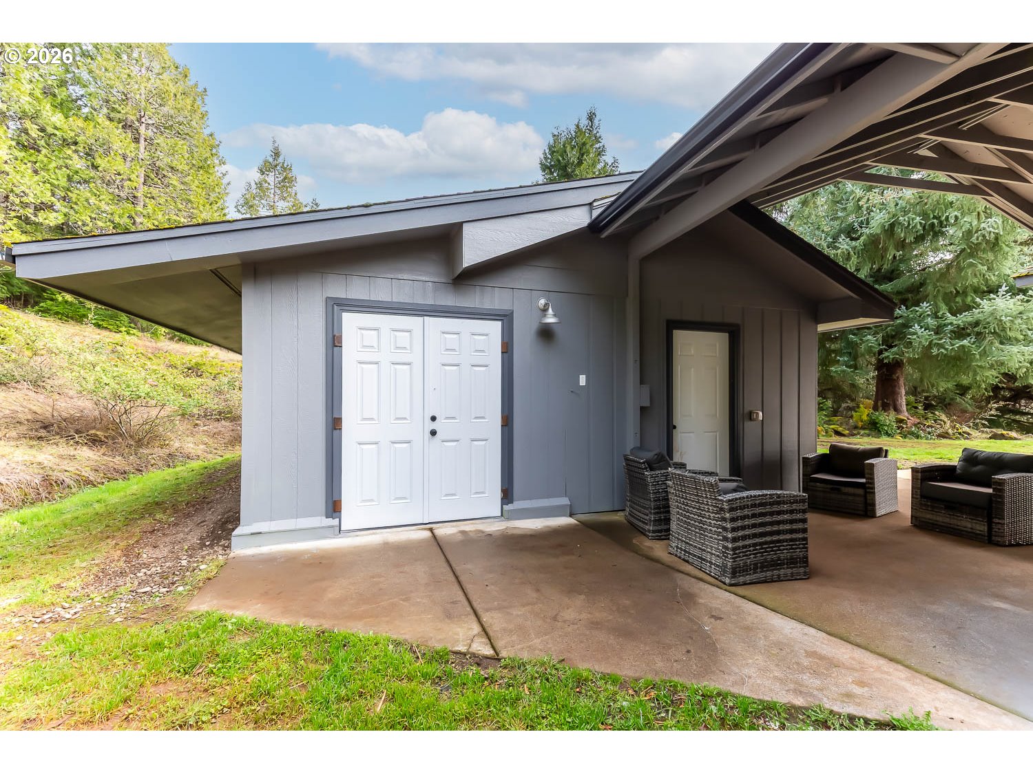 48187 McFarland Road Oakridge, OR 97463 - Photo 14 of 41 a view of outdoor space and yard