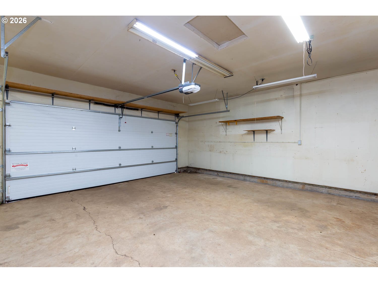 48187 McFarland Road Oakridge, OR 97463 - Photo 35 of 41 a view of a garage