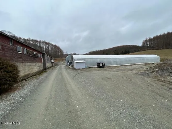 $1,590,000 | 588 Juniper Swamp Road, Salem, NY 12873