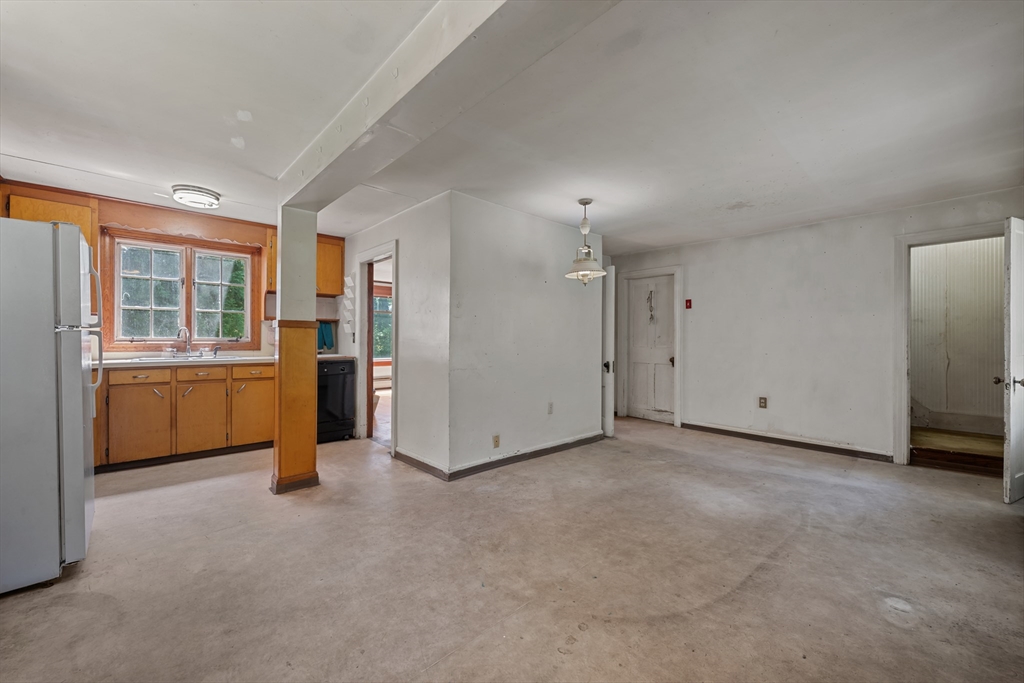 5 North Row Road Sterling, MA 01564 - Photo 13 of 41