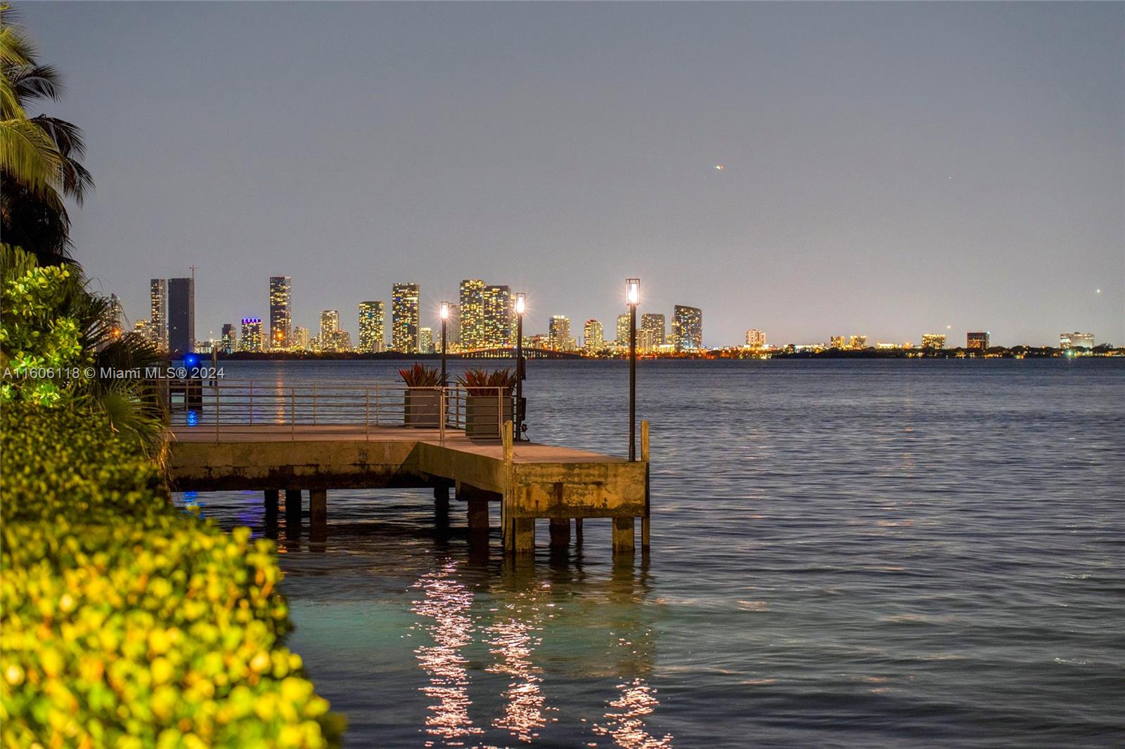 4810 North Bay Road Miami Beach, FL 33140 - Photo 55 of 61