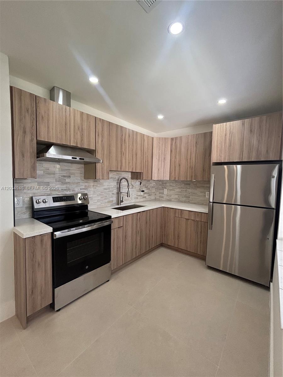 3606 Southwest 17th Street, Unit 1 Miami, FL 33145 - Photo 8 of 21