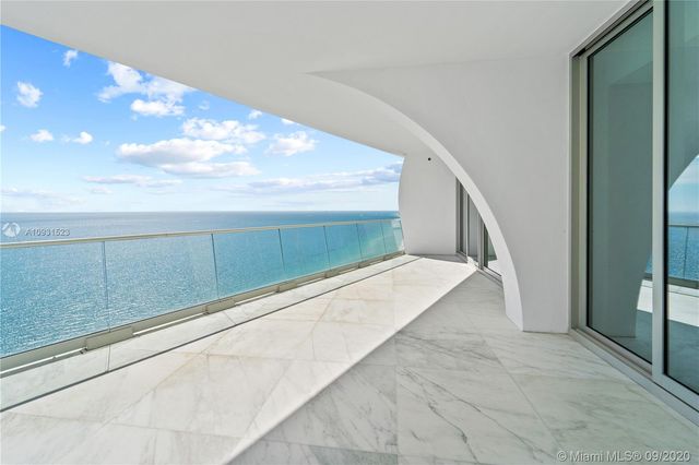 $4,400,000 | 16901 Collins Avenue, Unit 4403, Sunny Isles Beach, FL 33160